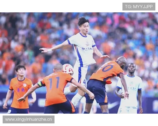 上海申花防守稳固，但战术是否过于保守引关注